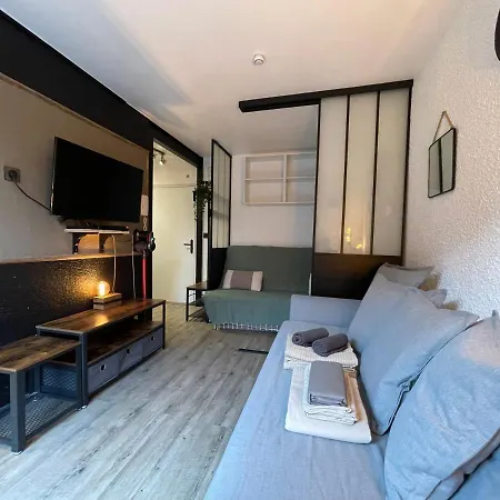 Joli Ensolleille * 滨海卡瓦莱尔